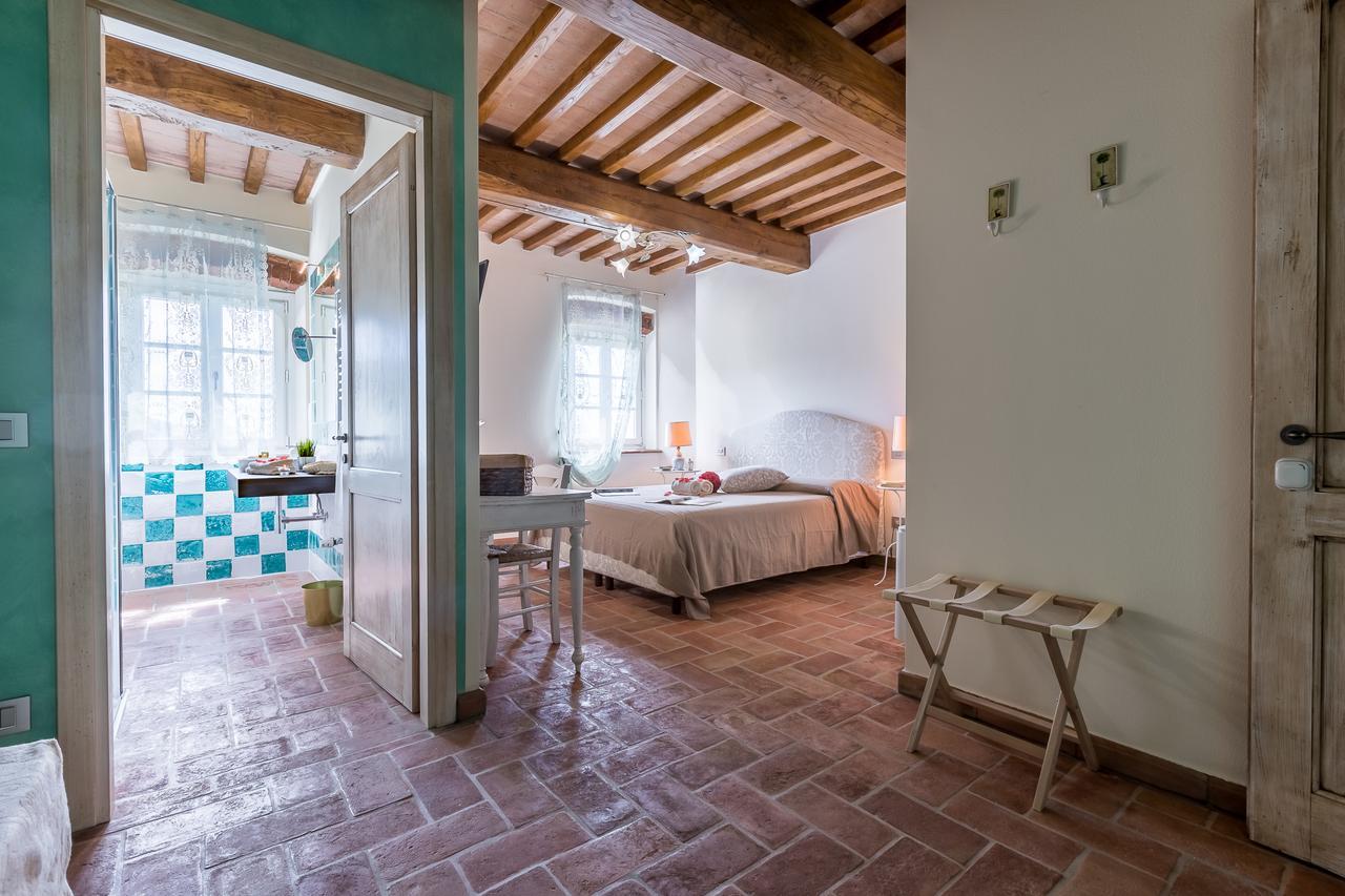 B&B Pietra A Padule Filettole 외부 사진
