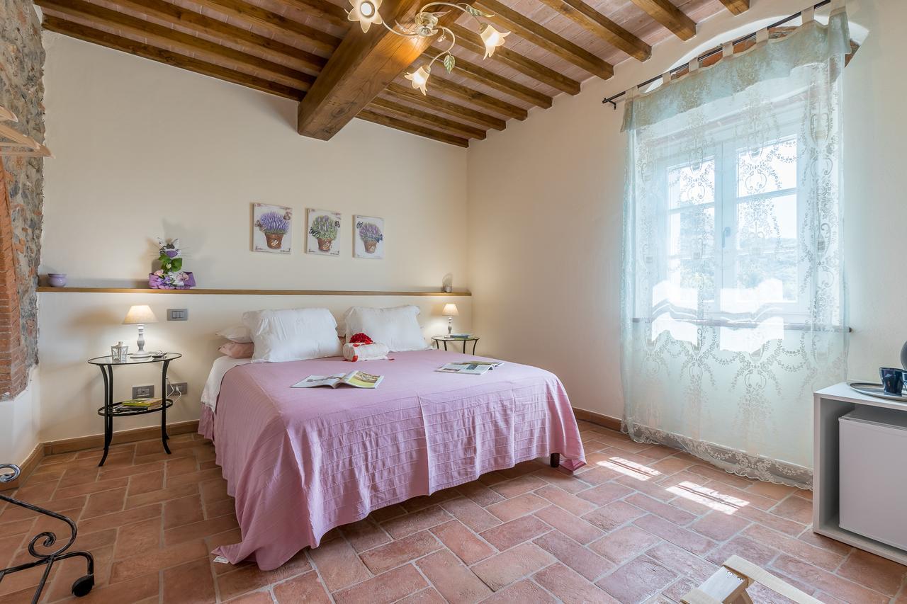 B&B Pietra A Padule Filettole 외부 사진