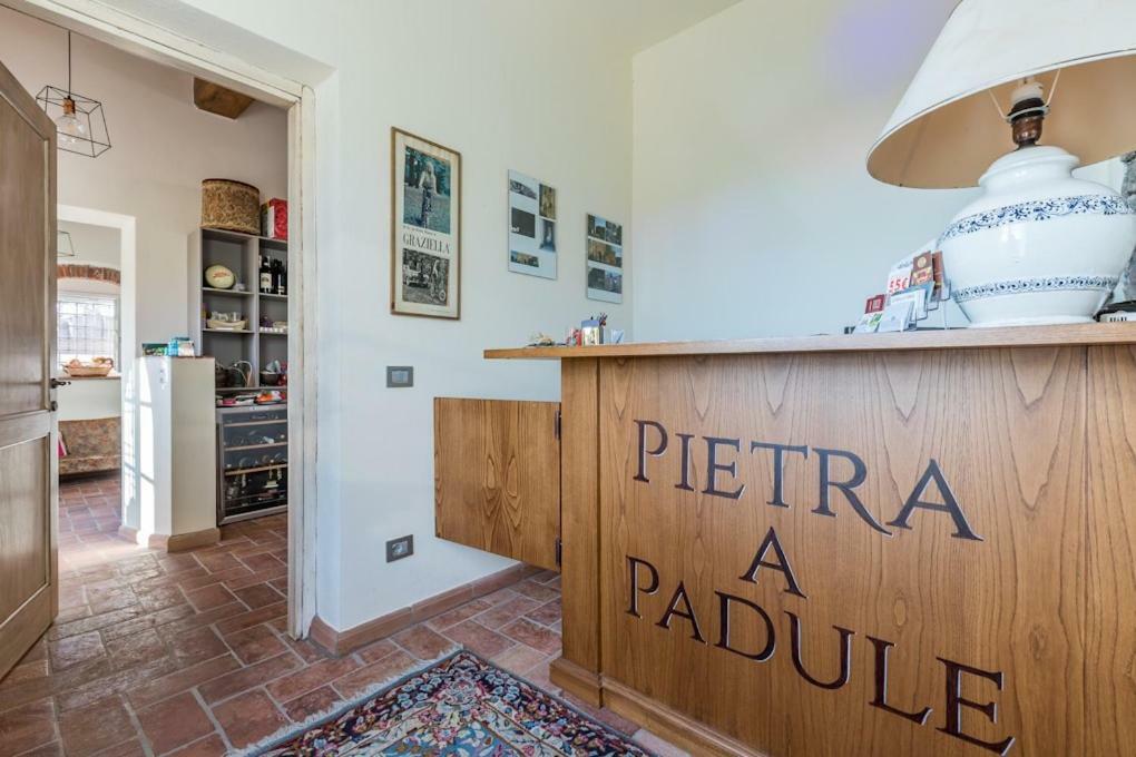 B&B Pietra A Padule Filettole 외부 사진