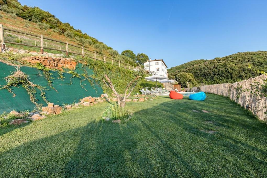 B&B Pietra A Padule Filettole 외부 사진